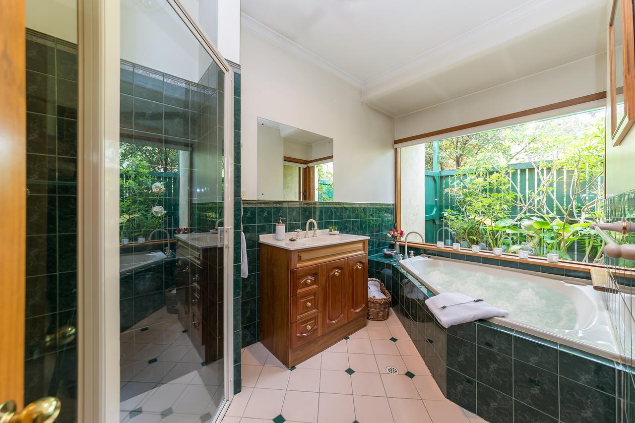 Country Pleasures Bed And Breakfast Angaston Eksteriør bilde